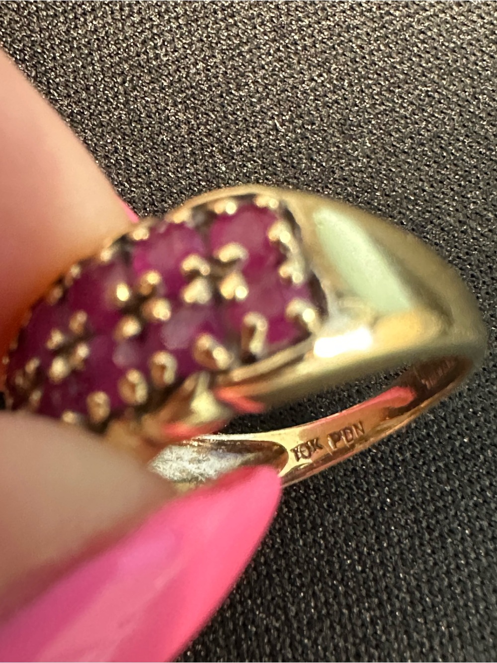 10kt solid gold ruby ring - Picture 5 of 5